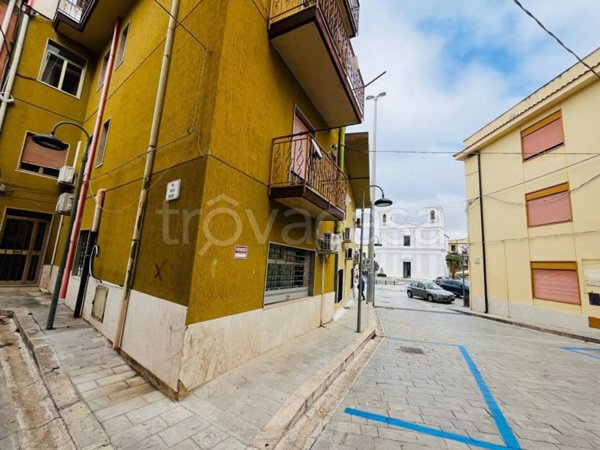 appartamento in vendita a Campofelice di Roccella