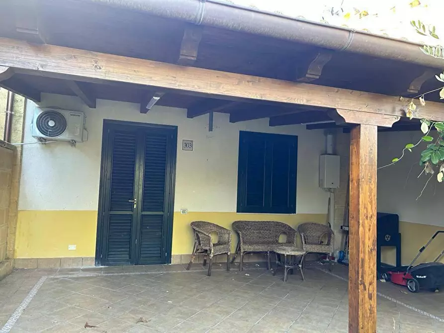 appartamento in vendita a Campofelice di Roccella