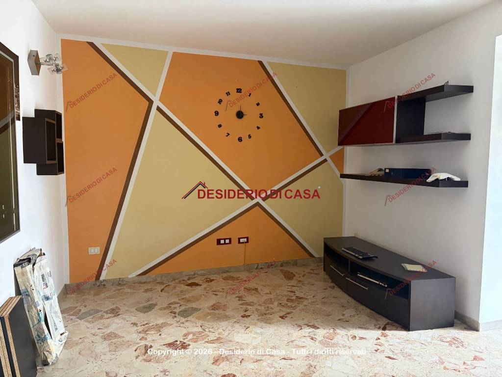 appartamento in vendita a Campofelice di Roccella