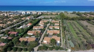casa indipendente in vendita a Campofelice di Roccella