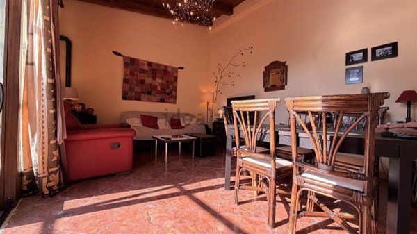 appartamento in vendita a Campofelice di Roccella