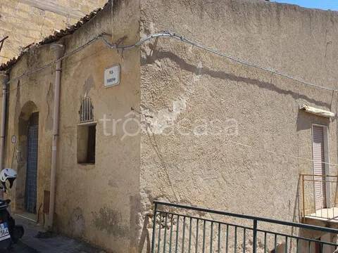 casa indipendente in vendita a Campofelice di Roccella