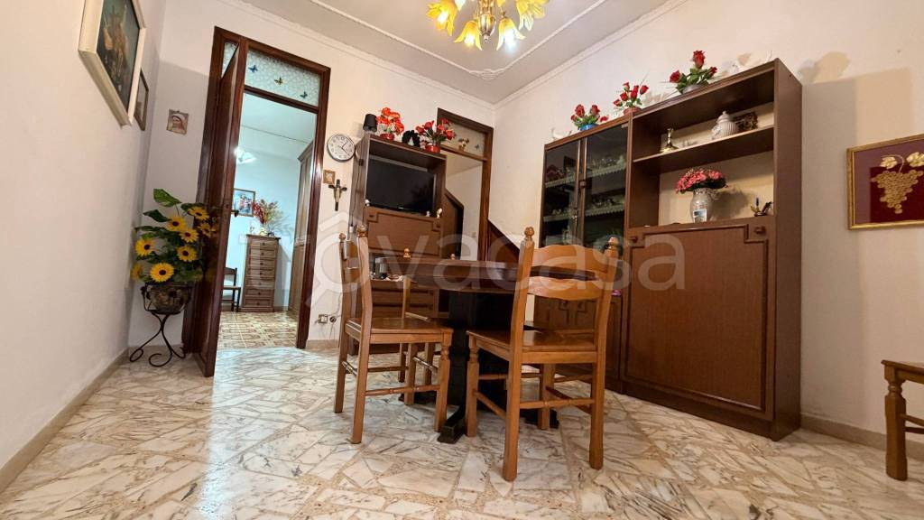 appartamento in vendita a Campofelice di Roccella