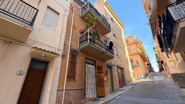 appartamento in vendita a Campofelice di Roccella