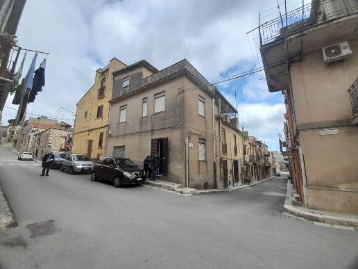 appartamento in vendita a Campofiorito