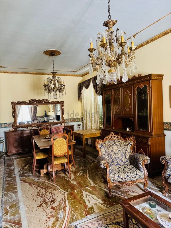 casa indipendente in vendita a Campofiorito