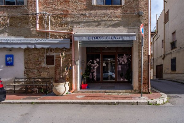 locale commerciale in vendita a Camporeale