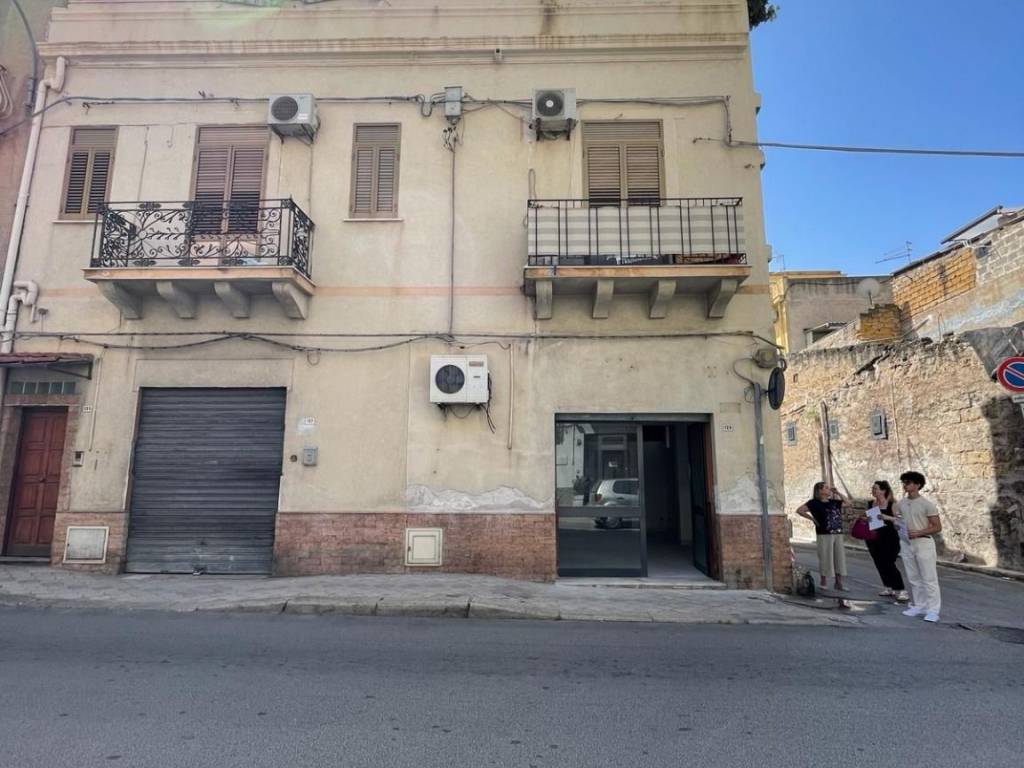 negozio in vendita a Capaci