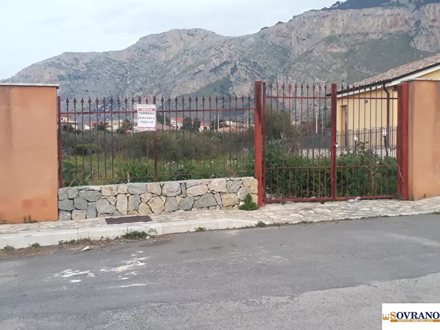casa indipendente in vendita a Capaci