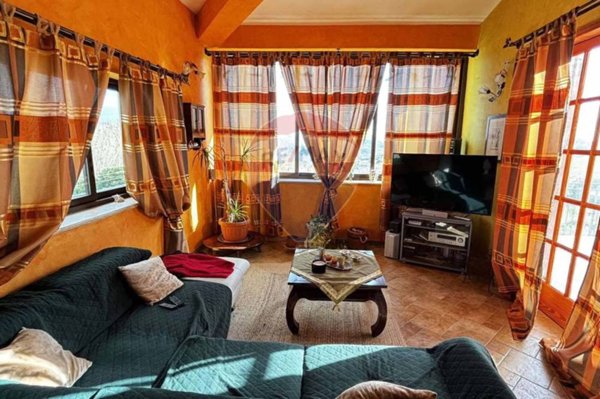 casa indipendente in vendita a Capaci