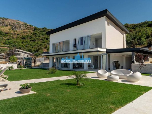 casa indipendente in vendita a Capaci