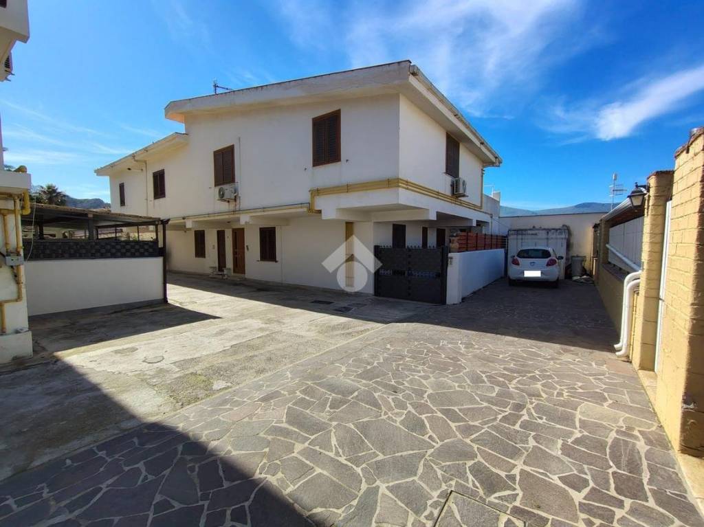 appartamento in vendita a Capaci