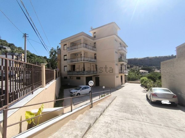 appartamento in vendita a Capaci in zona Villaggio Sommariva