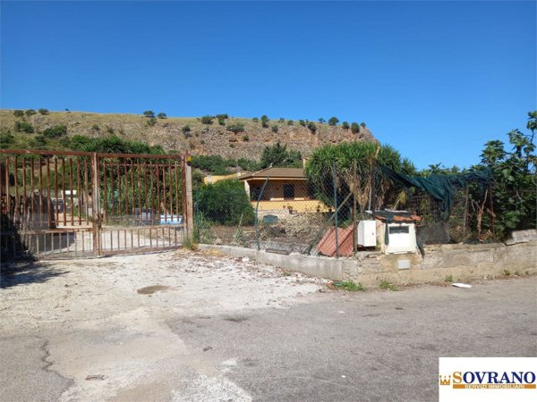 casa indipendente in vendita a Capaci