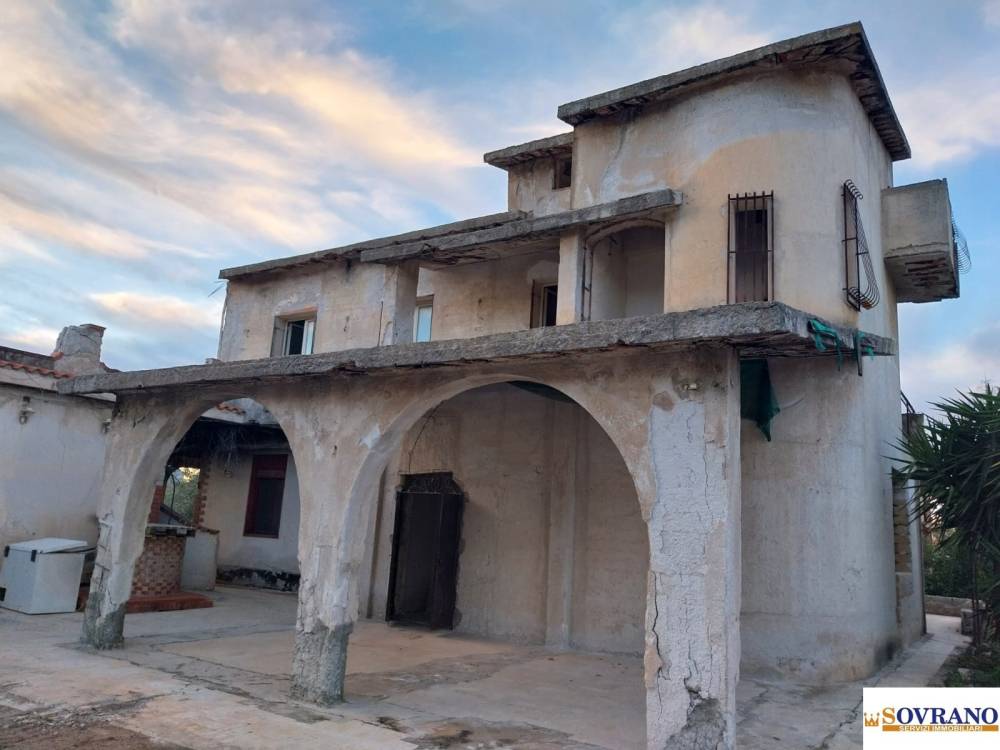 casa indipendente in vendita a Carini