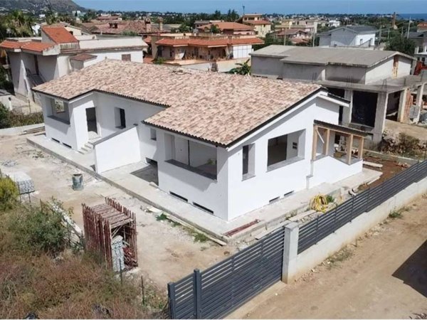 casa indipendente in vendita a Carini in zona Villagrazia di Carini