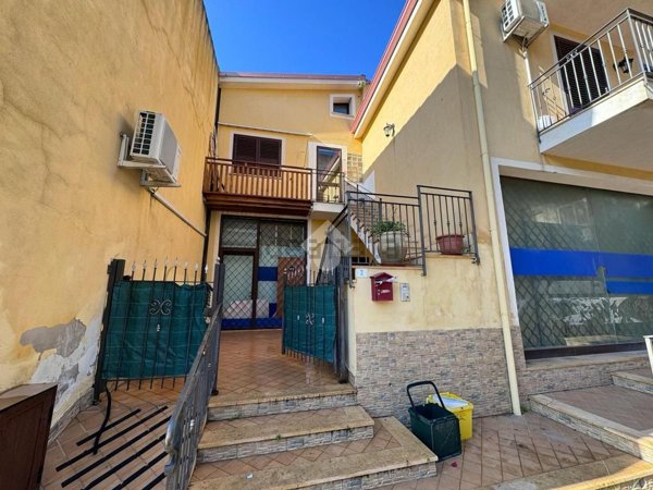 appartamento in vendita a Carini in zona Bivio Foresta