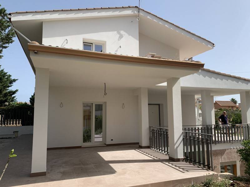 casa indipendente in vendita a Carini in zona Villagrazia di Carini