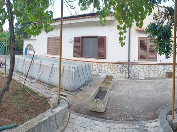 villa in vendita a Carini