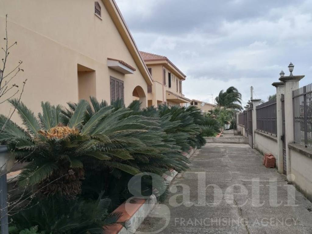 casa indipendente in vendita a Carini