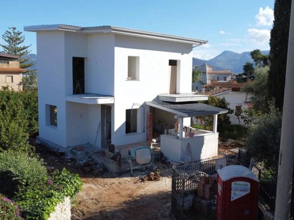 casa indipendente in vendita a Carini in zona Villagrazia di Carini