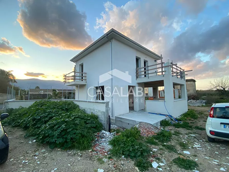 casa indipendente in vendita a Carini
