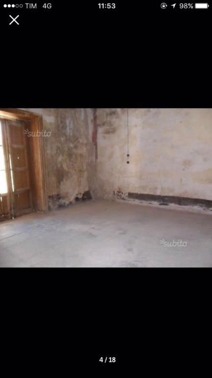 intera palazzina in vendita a Carini