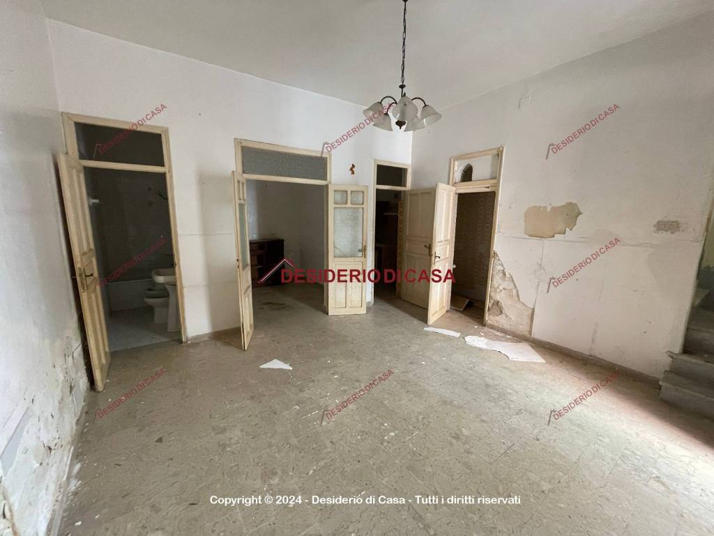 casa indipendente in vendita a Carini