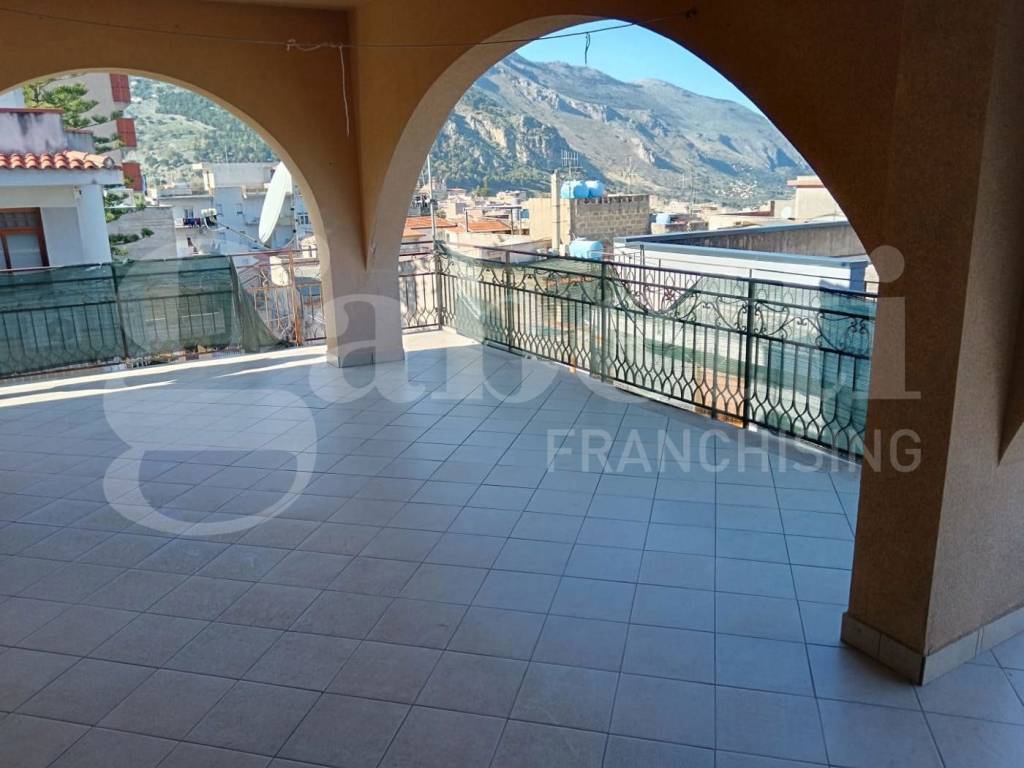 appartamento in vendita a Carini