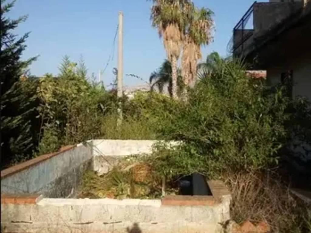 casa indipendente in vendita a Carini