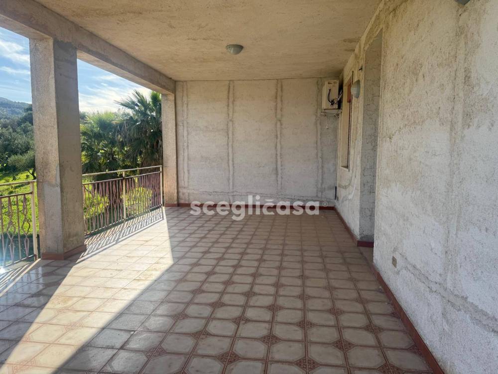 casa indipendente in vendita a Carini
