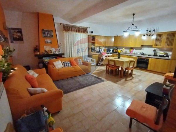casa indipendente in vendita a Carini