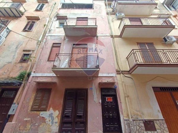 casa indipendente in vendita a Carini