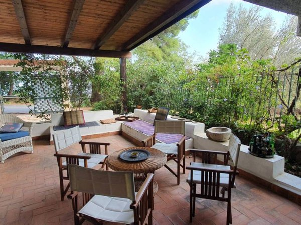 casa indipendente in vendita a Carini