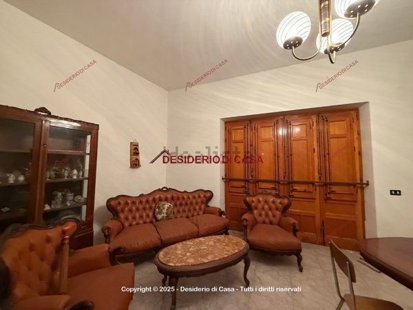 casa indipendente in vendita a Carini