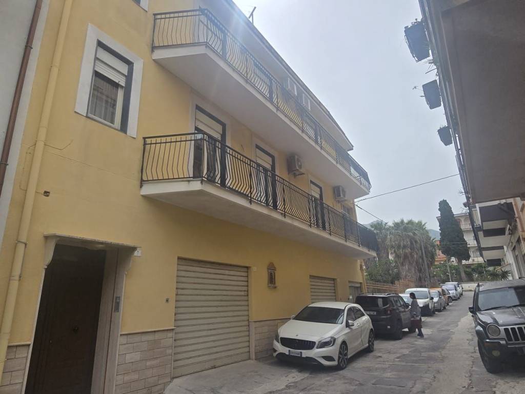 appartamento in vendita a Carini