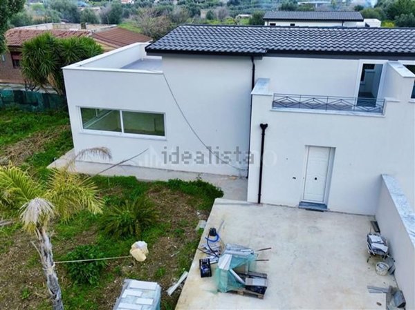 casa indipendente in vendita a Carini in zona Villagrazia di Carini