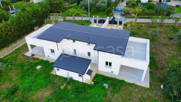 casa indipendente in vendita a Carini in zona Villagrazia di Carini