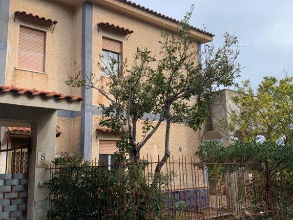 casa indipendente in vendita a Carini in zona Villagrazia di Carini