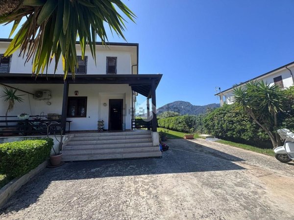 appartamento in vendita a Carini