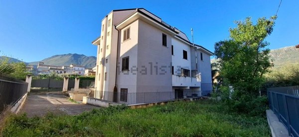 casa indipendente in vendita a Carini