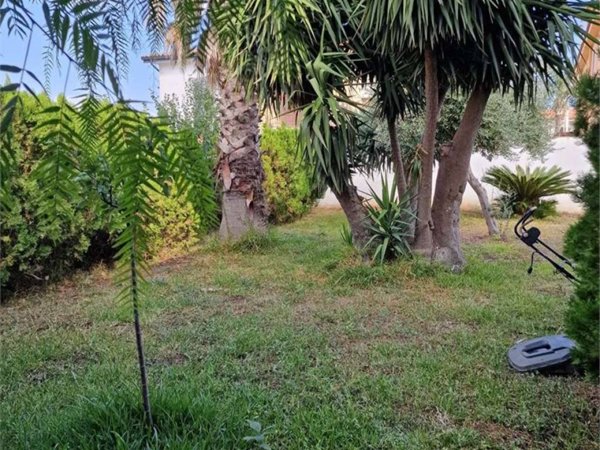 casa indipendente in vendita a Carini in zona Villagrazia di Carini
