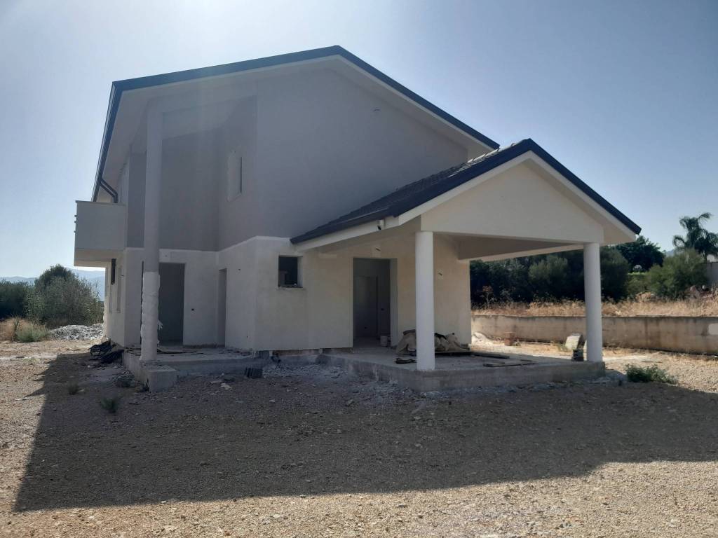 casa indipendente in vendita a Carini in zona Villagrazia di Carini