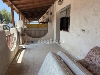 appartamento in vendita a Carini in zona Villagrazia di Carini