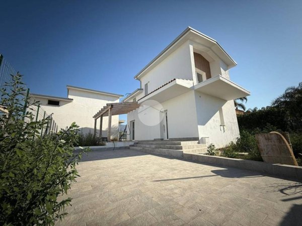 casa indipendente in vendita a Carini