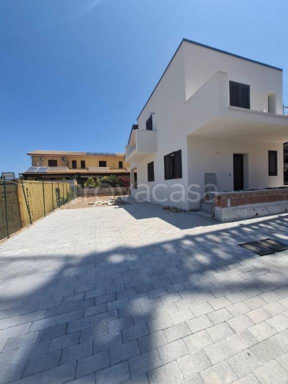 casa indipendente in vendita a Carini