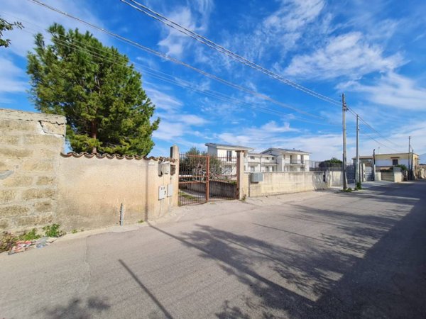 casa indipendente in vendita a Carini