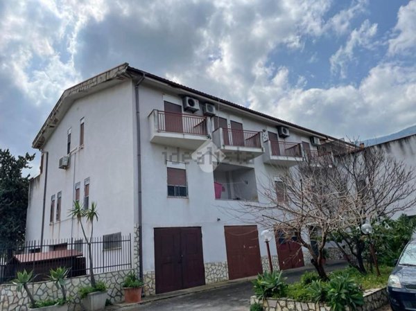 appartamento in vendita a Carini in zona Villagrazia di Carini
