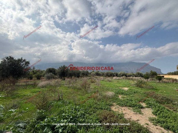 terreno agricolo in vendita a Carini in zona Villagrazia di Carini