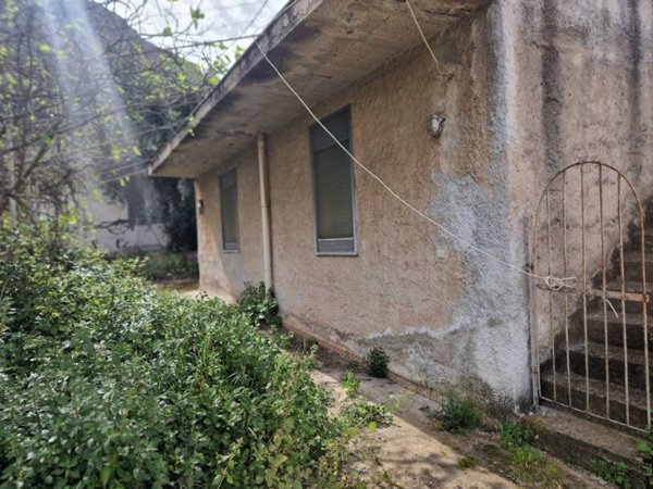 casa indipendente in vendita a Carini